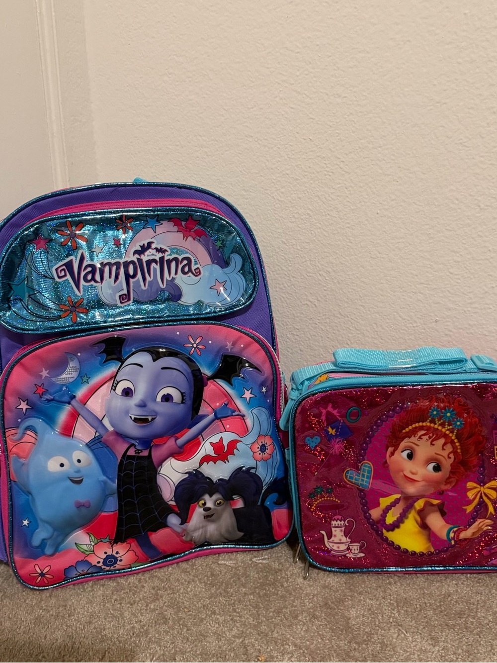 Vintage Y2K 16inch Vampirina Kids Backpack and Lunchbox Set